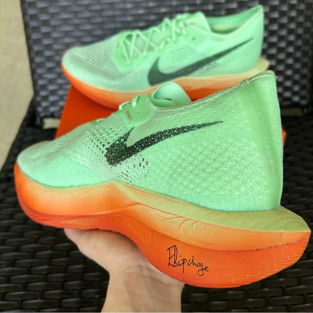 NIKE ELIUD KIPCHOGE x ZOOMX VAPORFLY NEXT% 3 ITS JUST THE START Size 15 - Picture 4 of 5